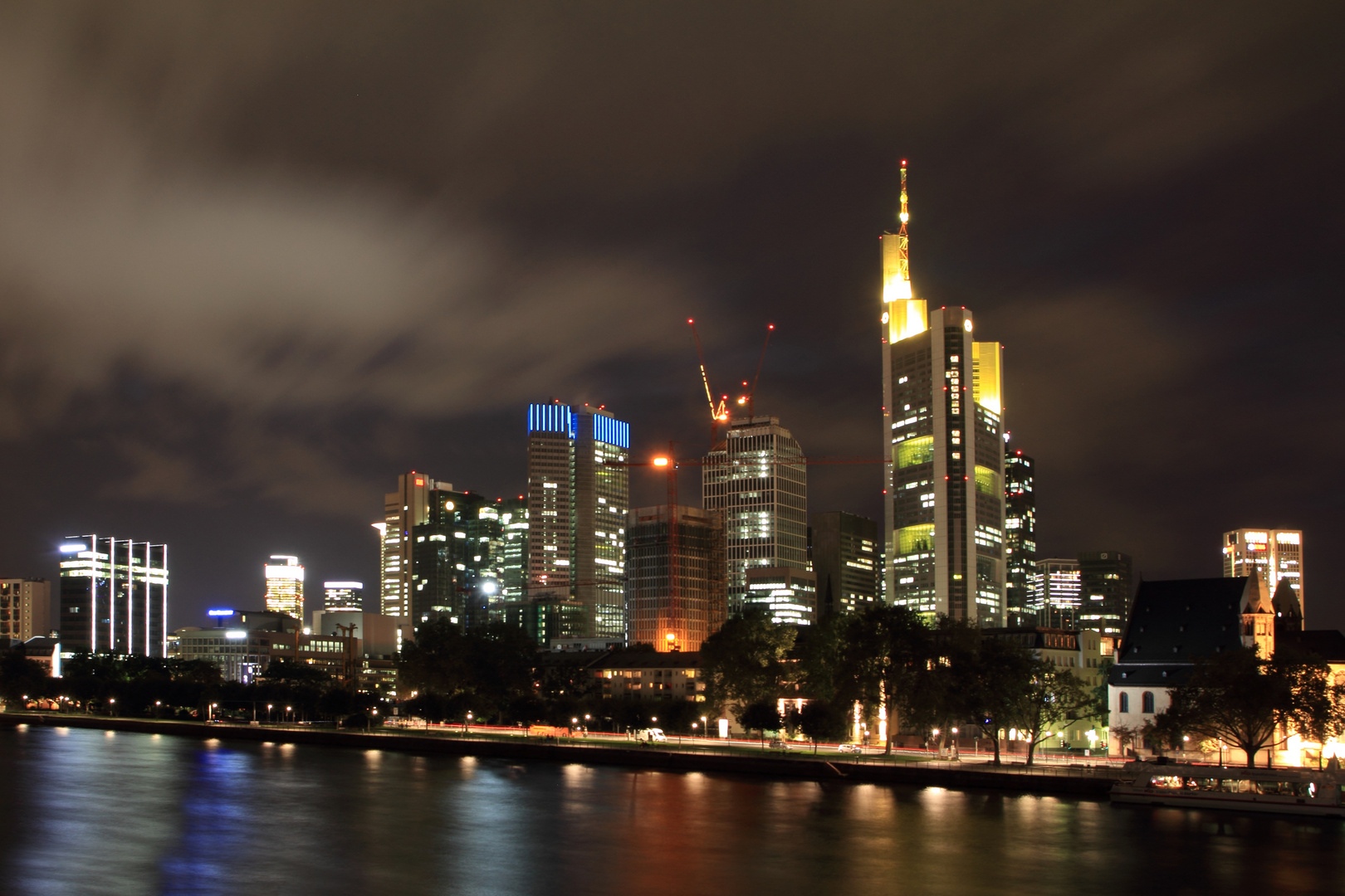 Frankfurt bei Nacht 2