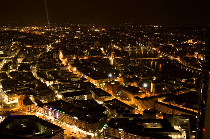 Frankfurt bei Nacht 2