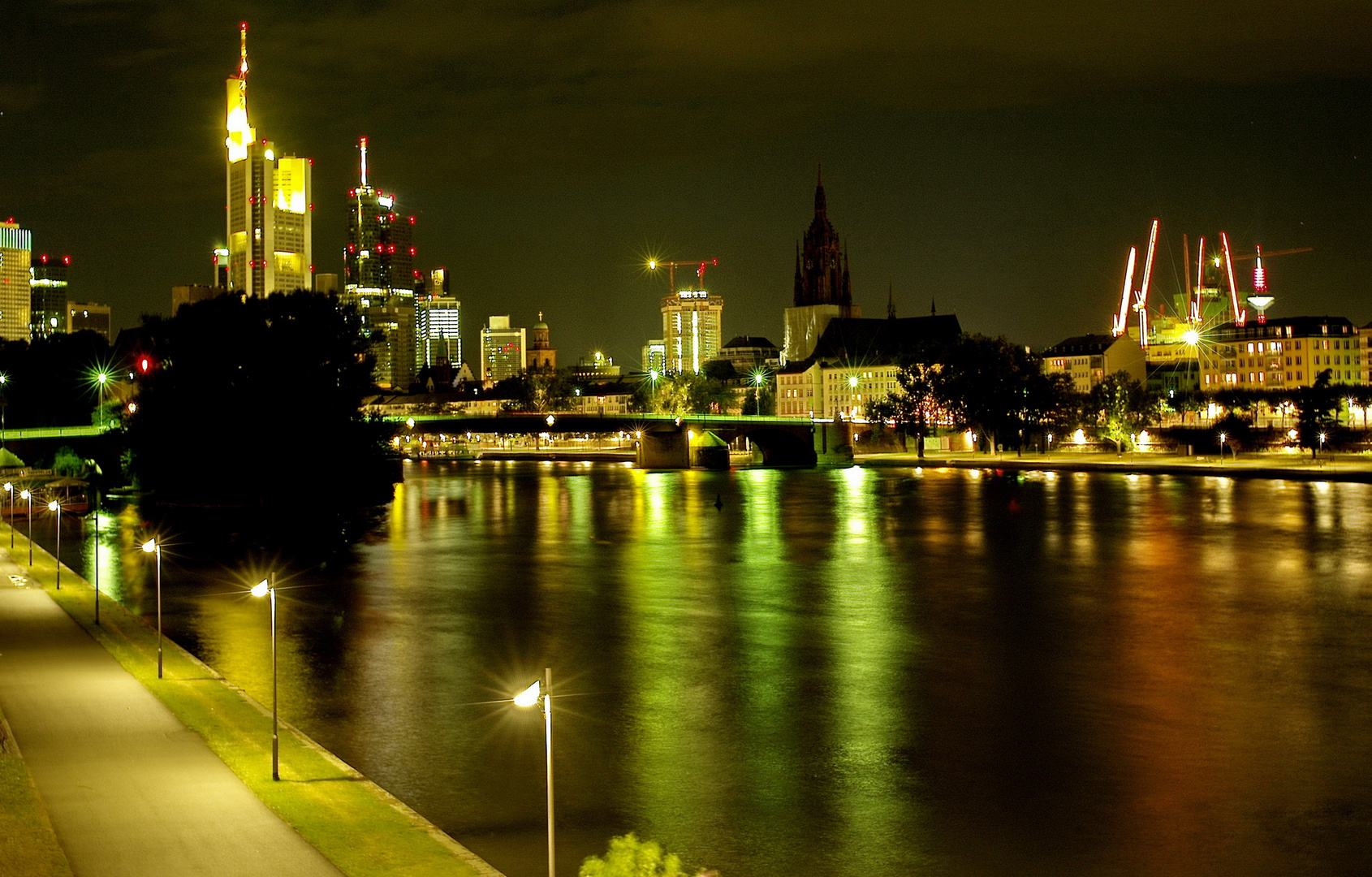 Frankfurt bei Nacht