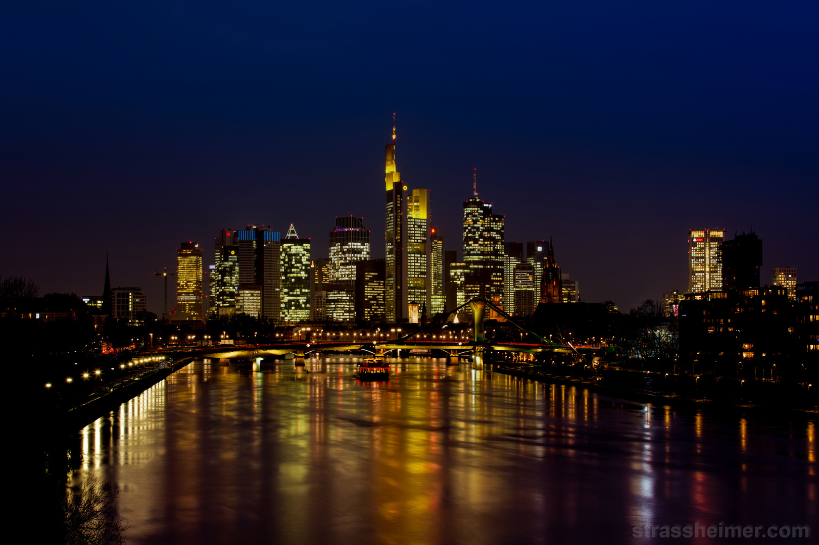 Frankfurt bei Nacht