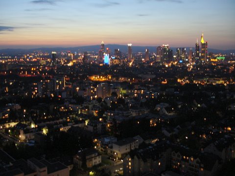 frankfurt bei nacht