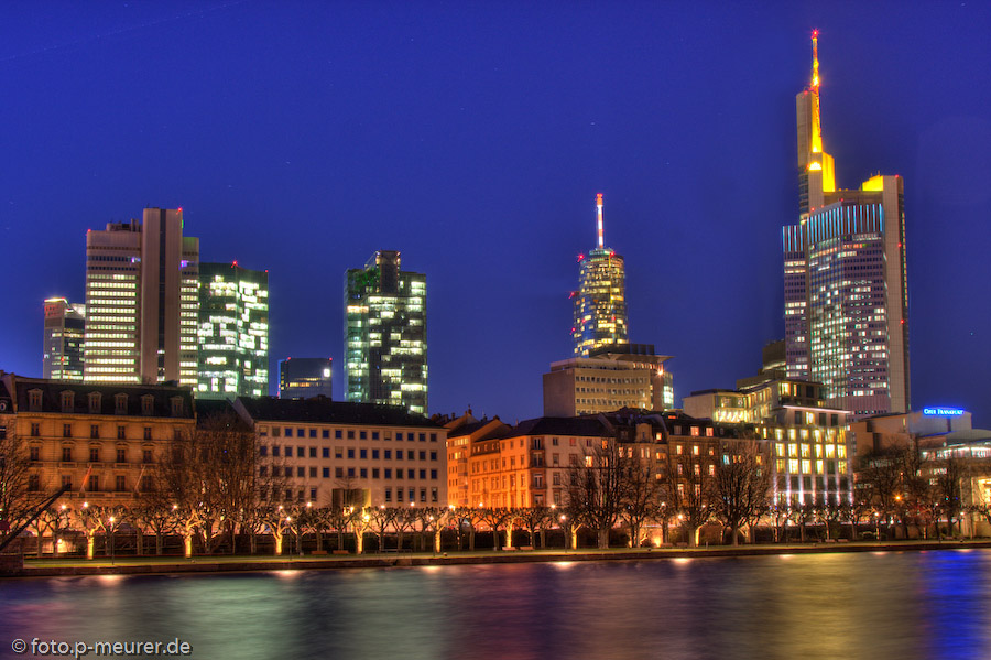 Frankfurt bei Nacht