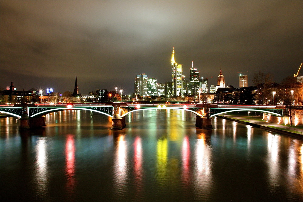 Frankfurt bei Nacht