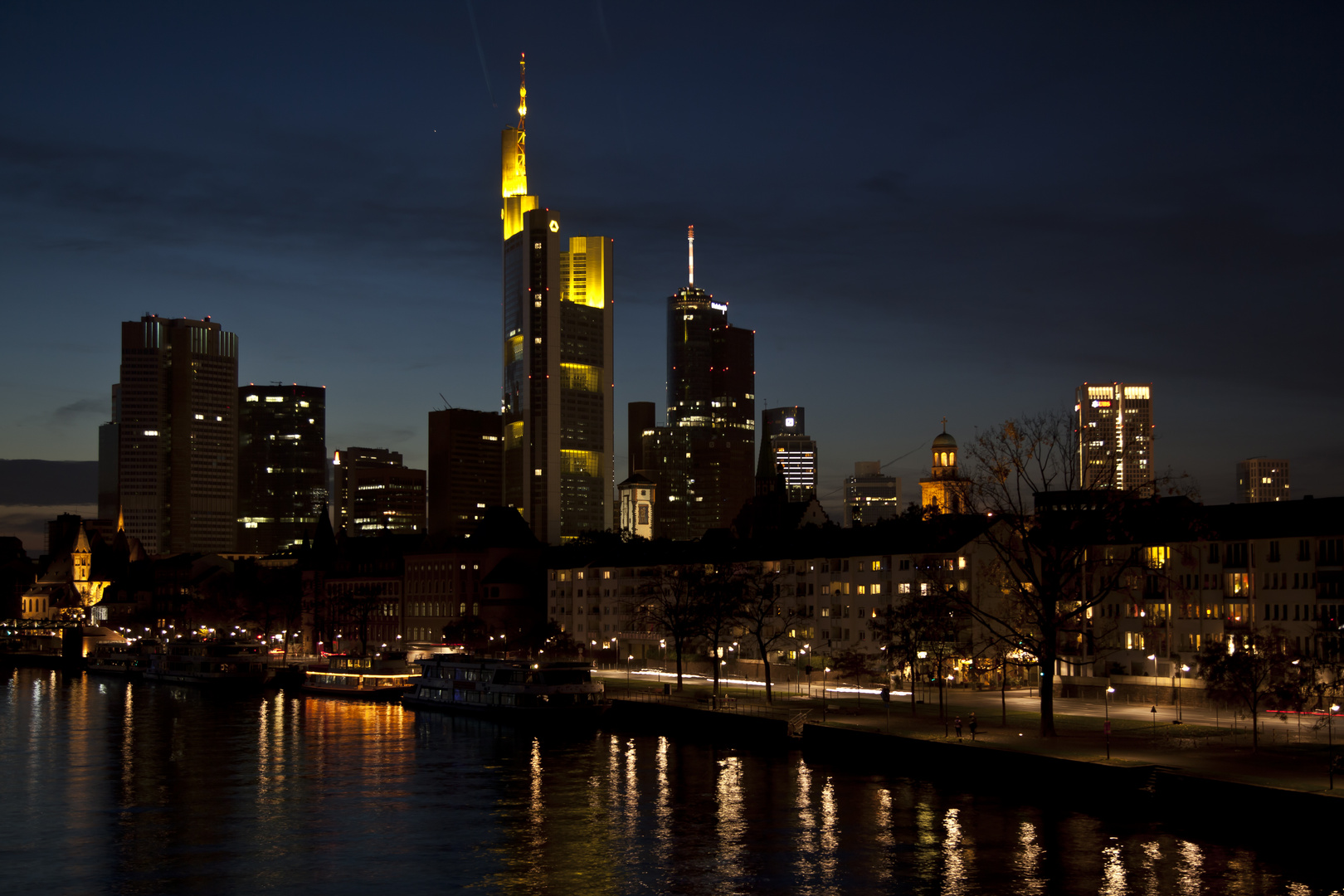 Frankfurt bei Nacht