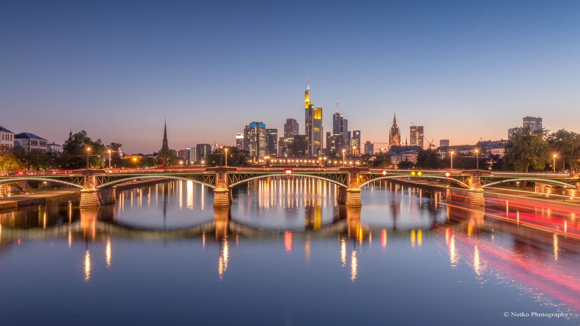 Frankfurt bei Nacht