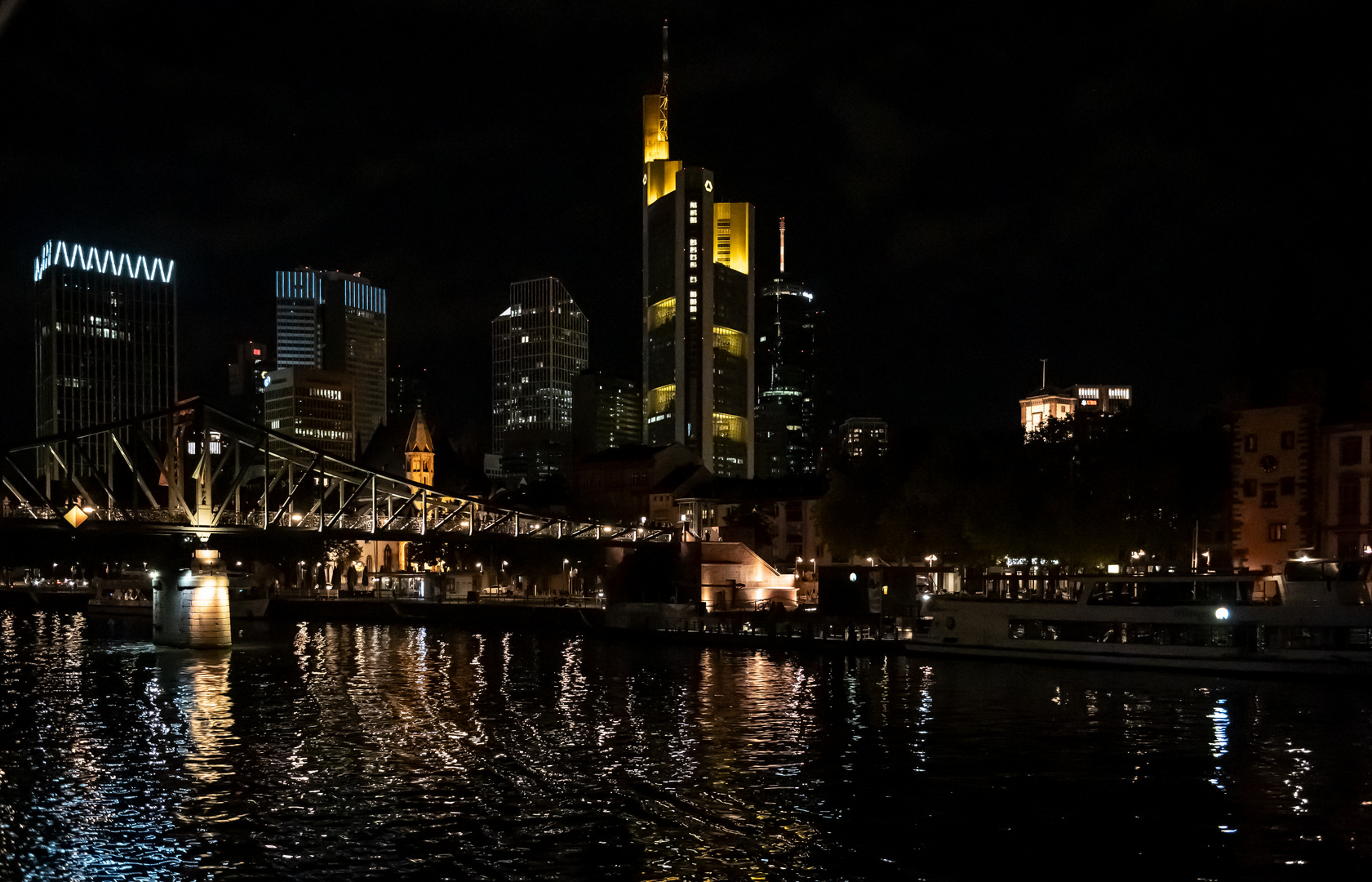 Frankfurt bei Nacht