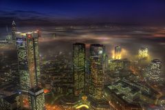 Frankfurt bei Nacht - "Remastered"