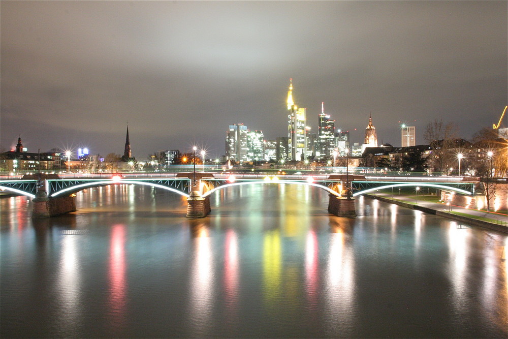 Frankfurt bei Nacht Teil 2