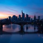 Frankfurt, blaue Stunde