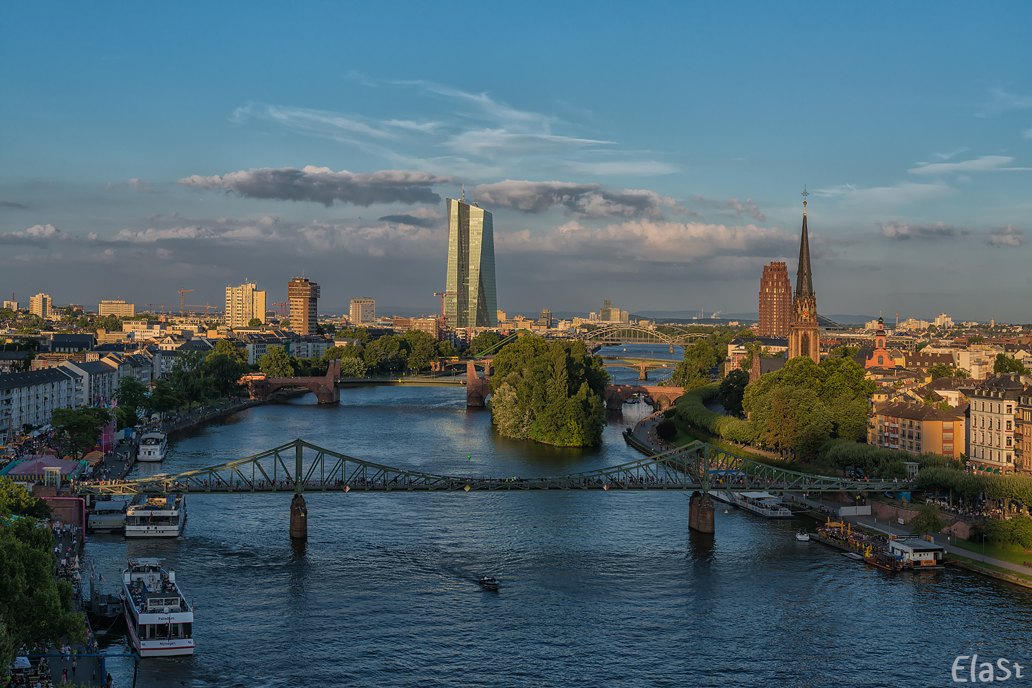 FRANKFURT BRIDGES