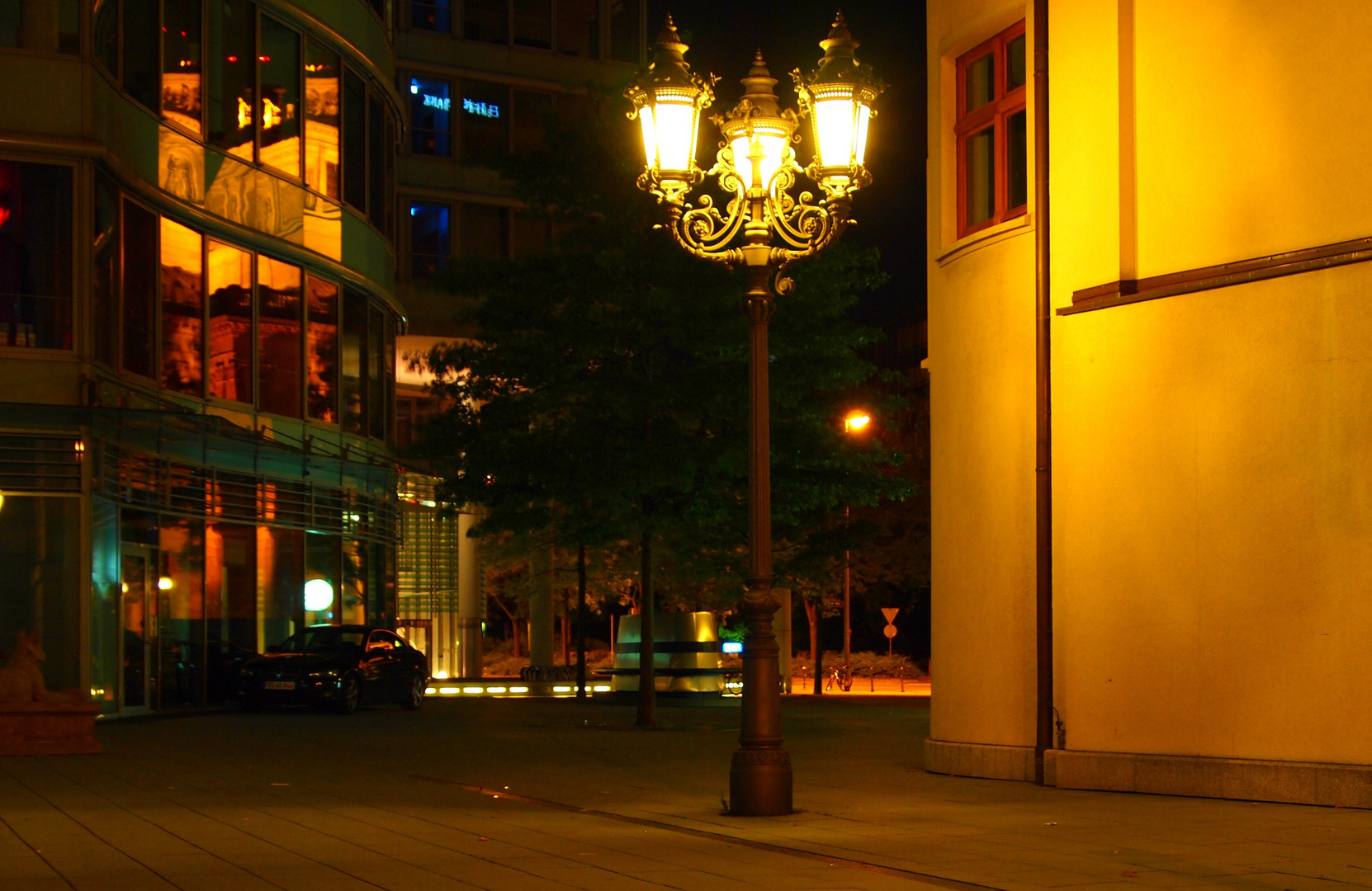 Frankfurt by night