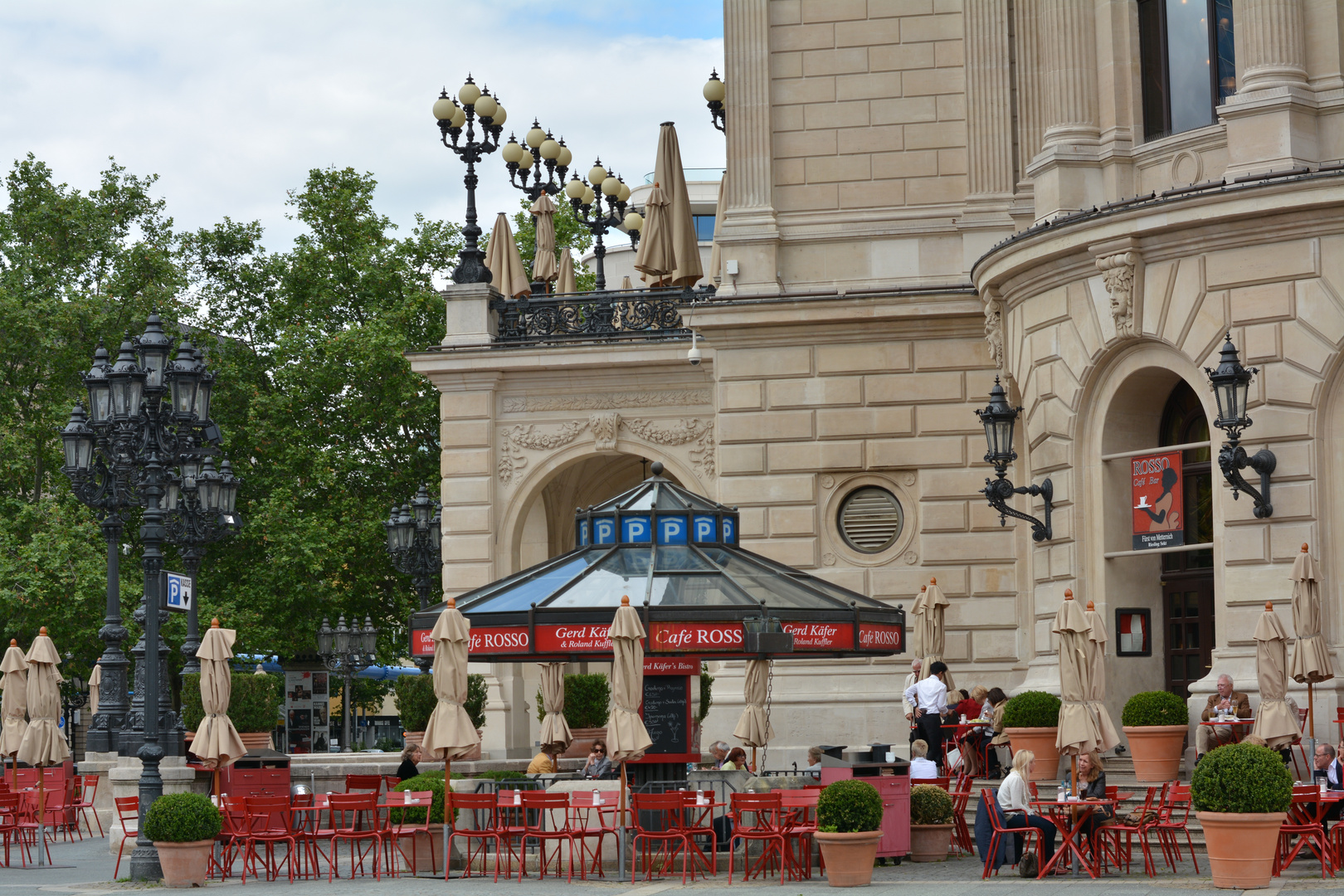 Frankfurt: Cafe an der Alten Oper