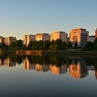 Frankfurt: Deutschherrnufer in der Morgensonne