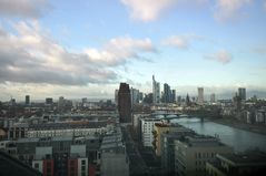 Frankfurt Deutschherrnviertel, Sachsenhausen, Dom und Skyline