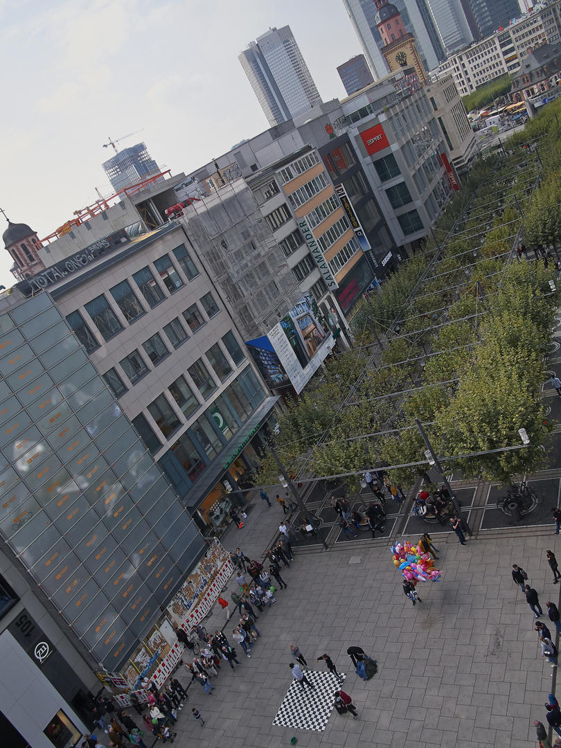 Frankfurt Die Zeil