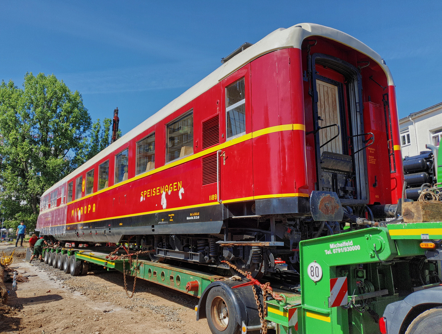 Frankfurt - Ein Speisewagen geht auf Reisen