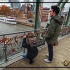 Frankfurt Eiserner Steg . . . Liebe ist nichts für Feiglinge . . .