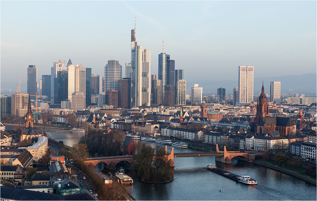 Frankfurt erwacht ...