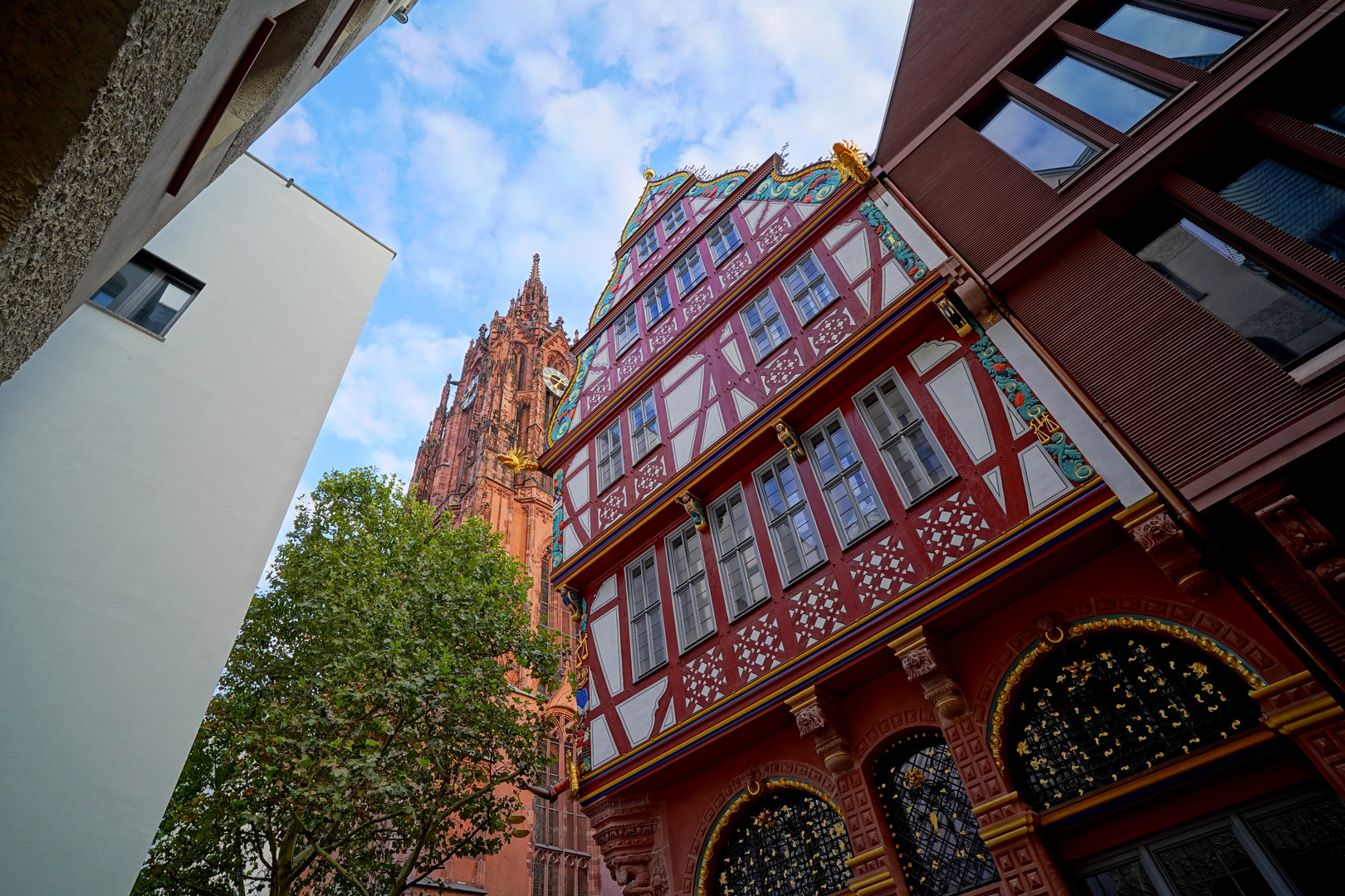 Frankfurt, Fachwerkhaus am Kaiserdom (edificio de entramado al lado de la Kaiserdom)