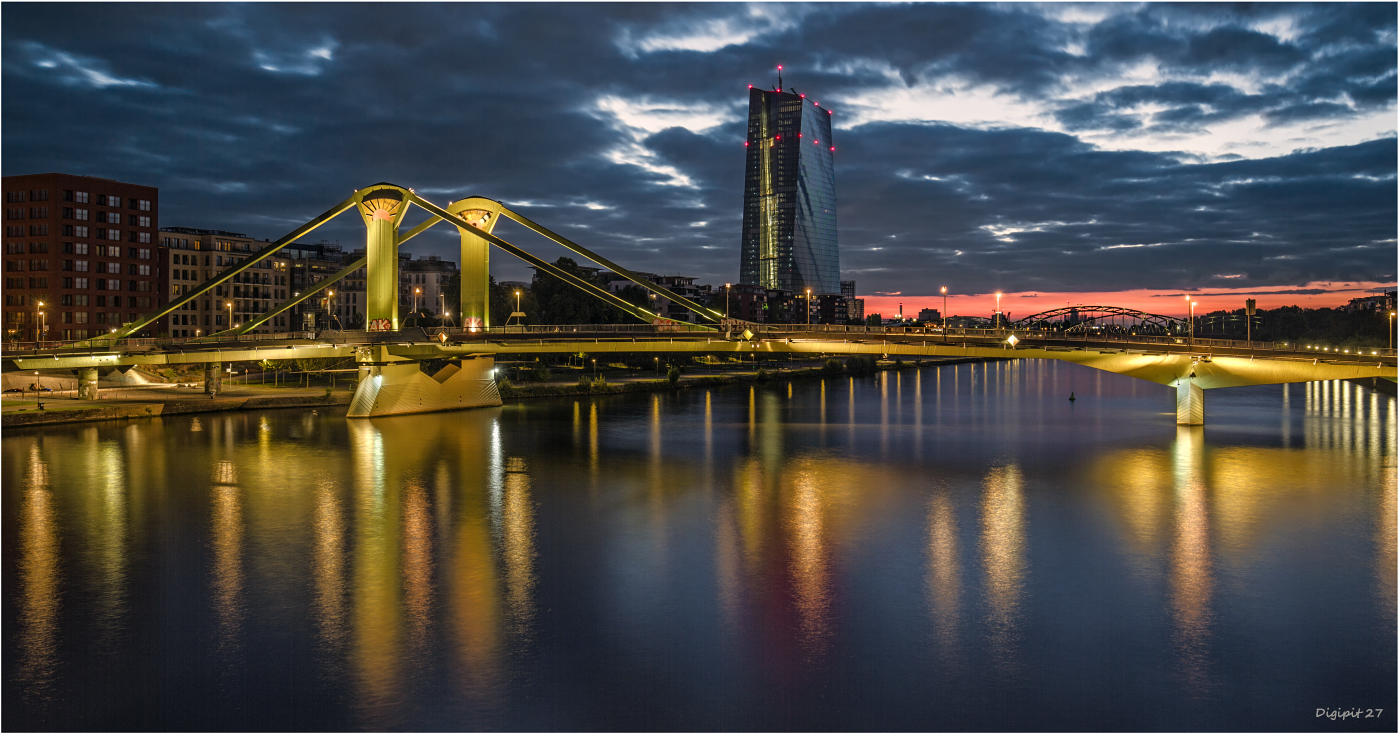 Frankfurt Flößer Brücke 2021-02