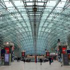 Frankfurt-Flughafen: Fernbahnhof Glashalle 