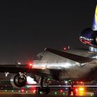 Frankfurt Flughafen LineUp 18 @Night Lufthansa Cargo MD-11F