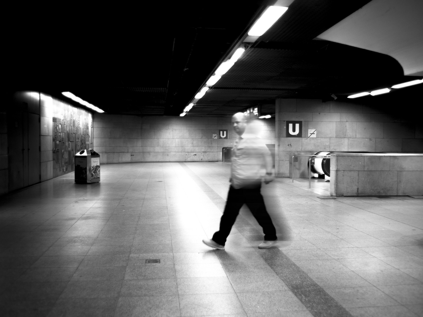 frankfurt hauptbahnhof 00.00