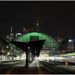 Frankfurt Hbf, 19:50:01.......