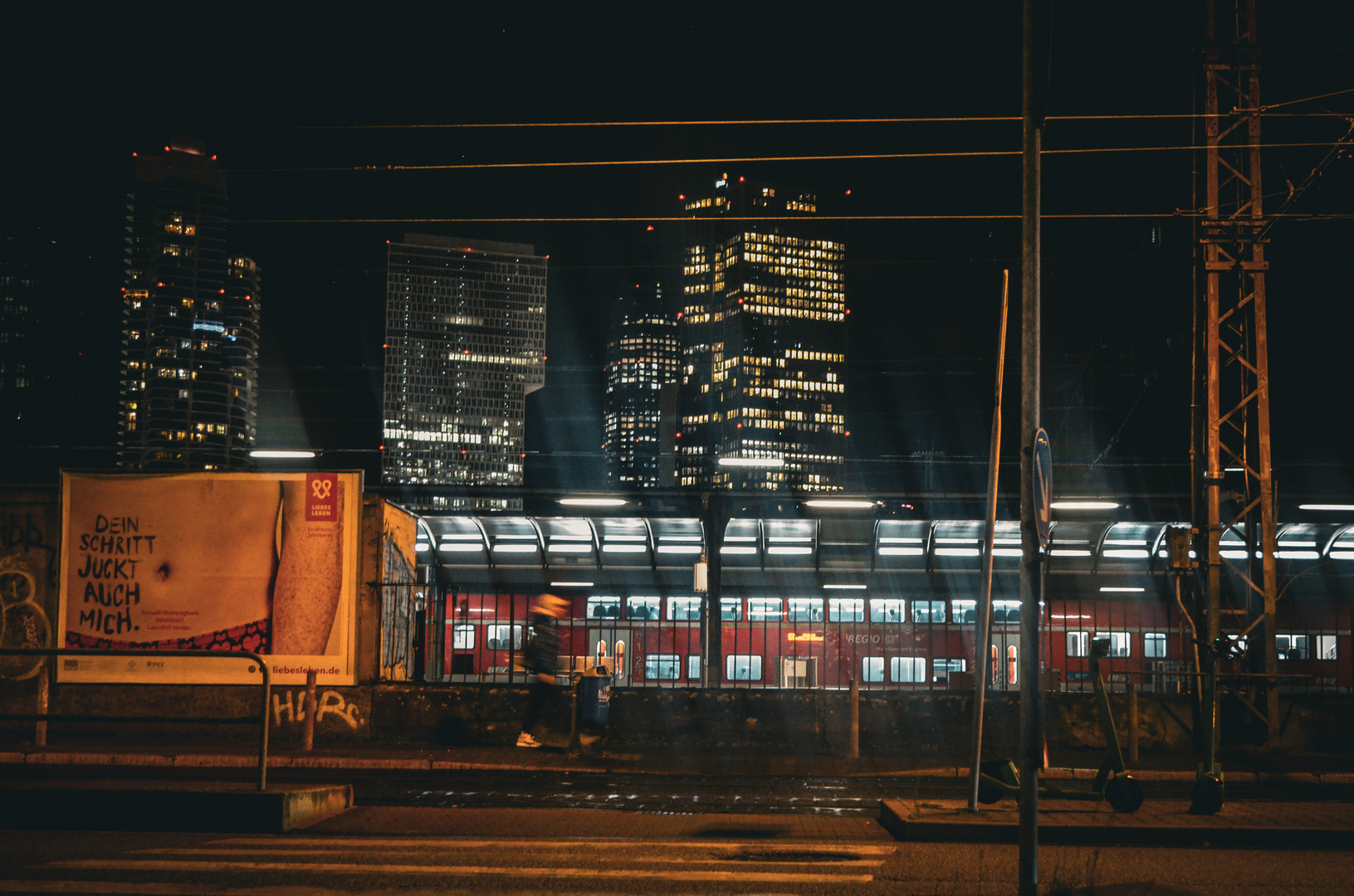 Frankfurt HBF bei Nacht