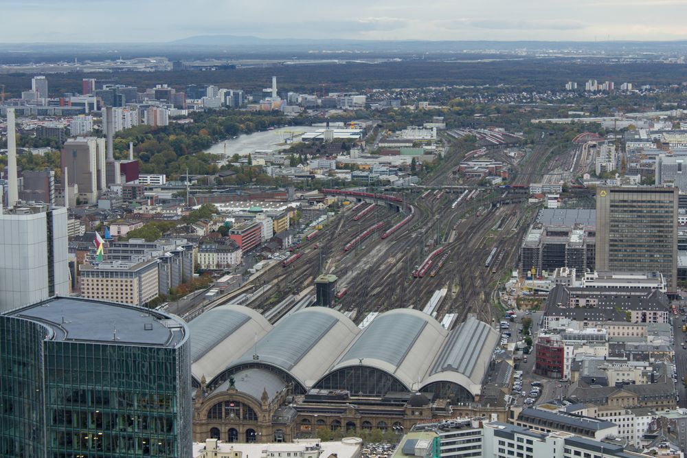 Frankfurt HBF Foto & Bild architektur, bahnhöfe & gleise, stadtlandschaft Bilder auf