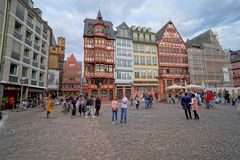 Frankfurt, historische Fachwerkfasaden am Römerberg (Fachadas de entramado históricas)