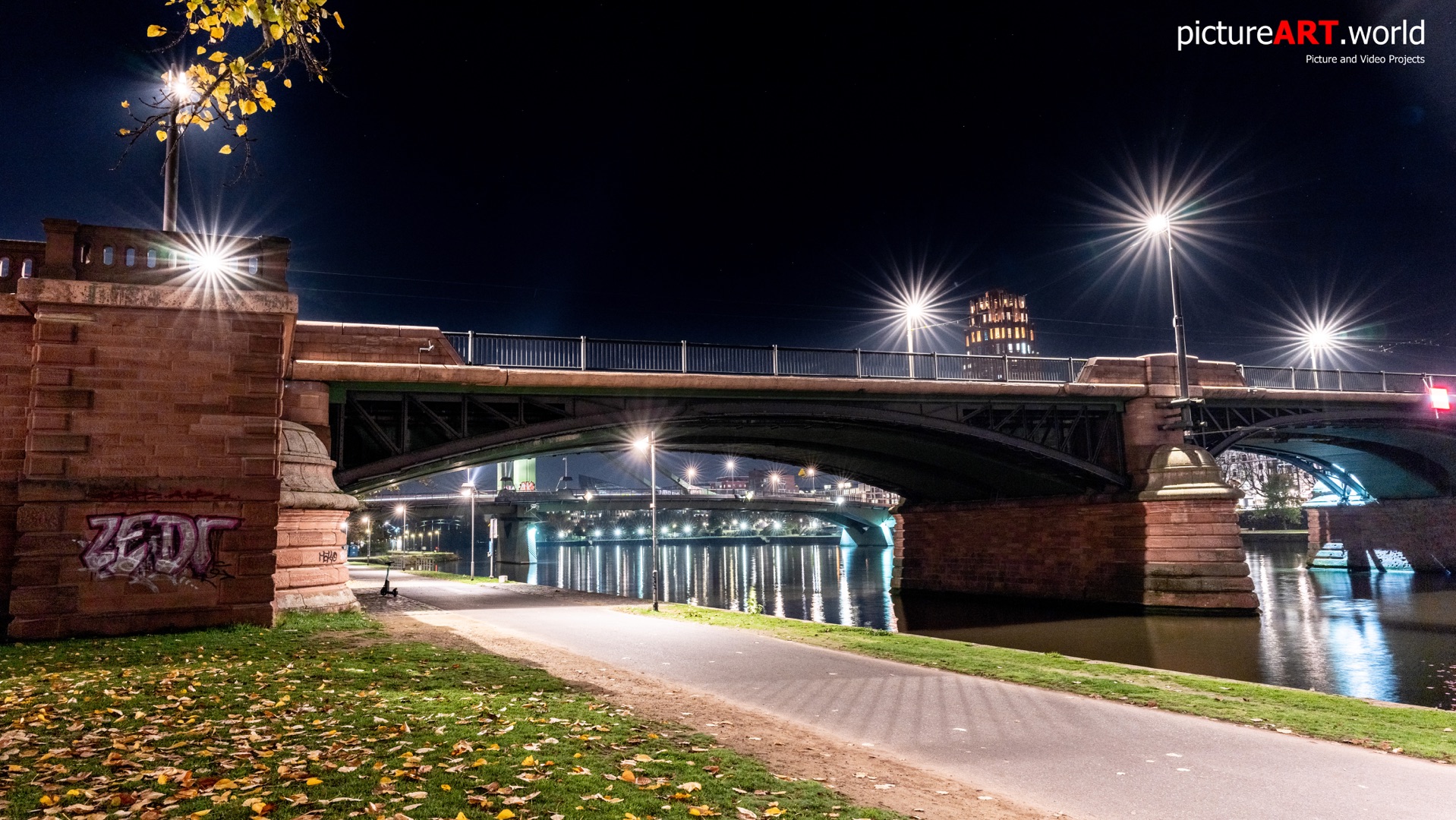 Frankfurt - Ignatz Bubis Brücke