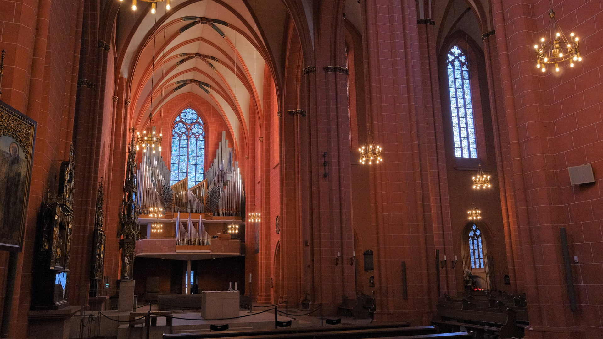 Frankfurt, im Dom (Frankfurt, en la catedral)