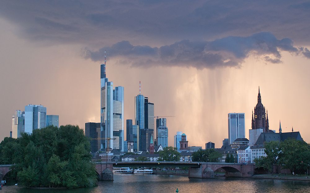 Frankfurt im Main by Photobix