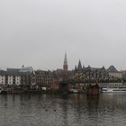 Frankfurt im Nebel