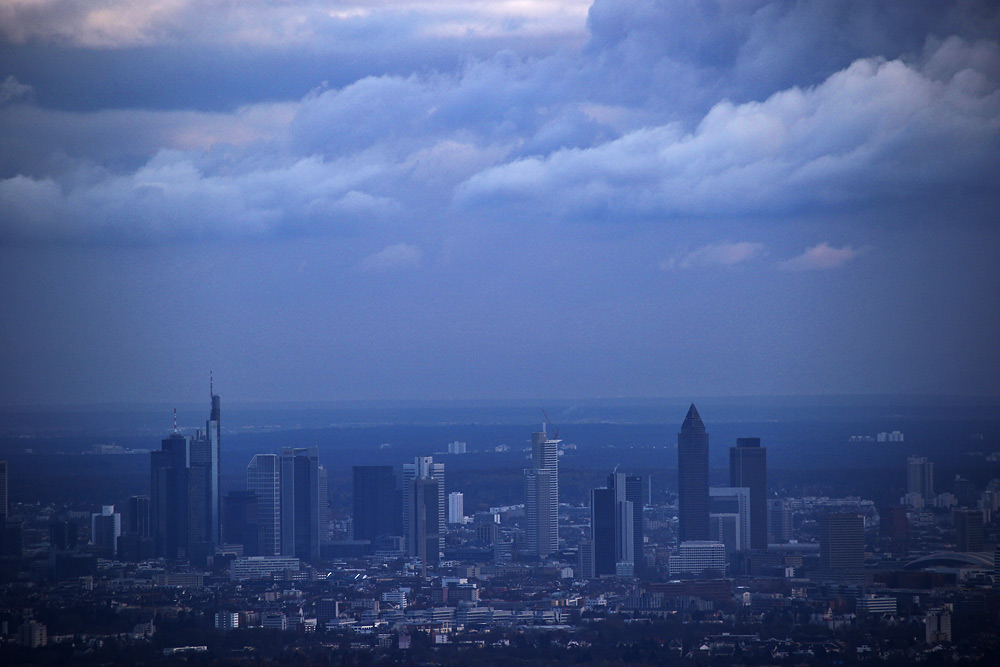 Frankfurt in BLAU