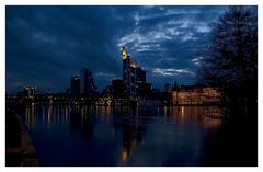 Frankfurt in Blau