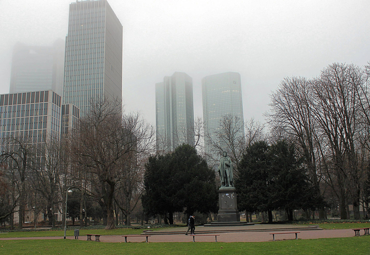 Frankfurt in the fog ...