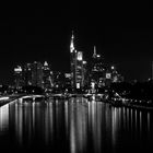 Frankfurt / Main bei Nacht