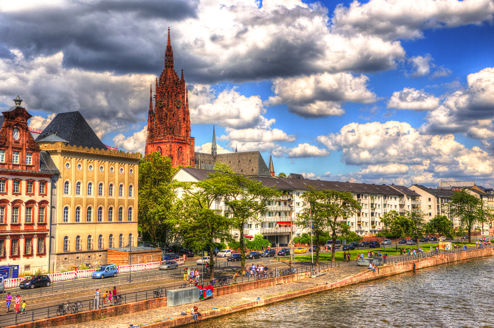 Frankfurt, Main und Kaiserdom