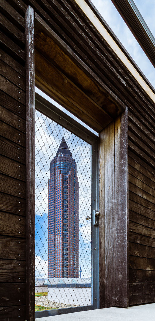 Frankfurt - Messeturm 