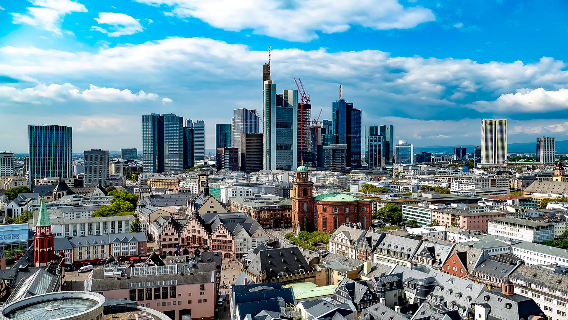 Frankfurt mit Skyline