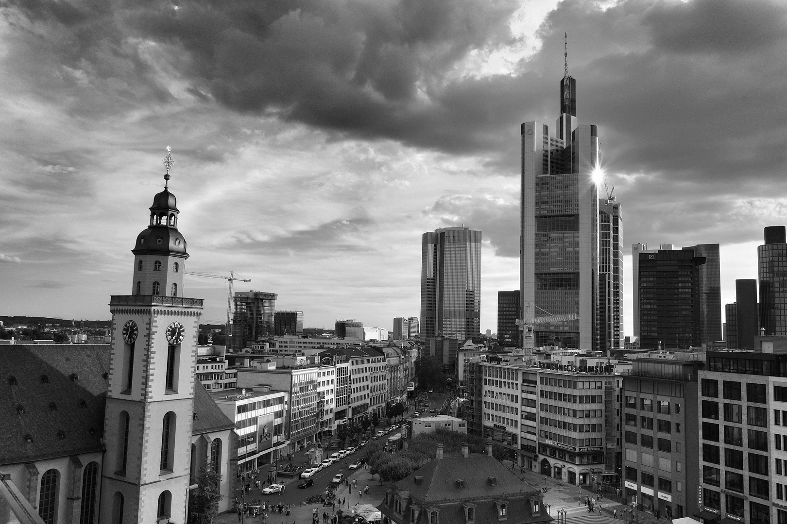 Frankfurt monochrome