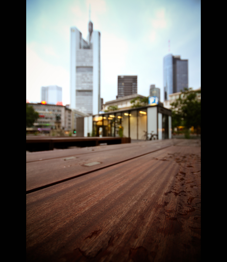 Frankfurt morgens um 7 Uhr...die Stadt schläft