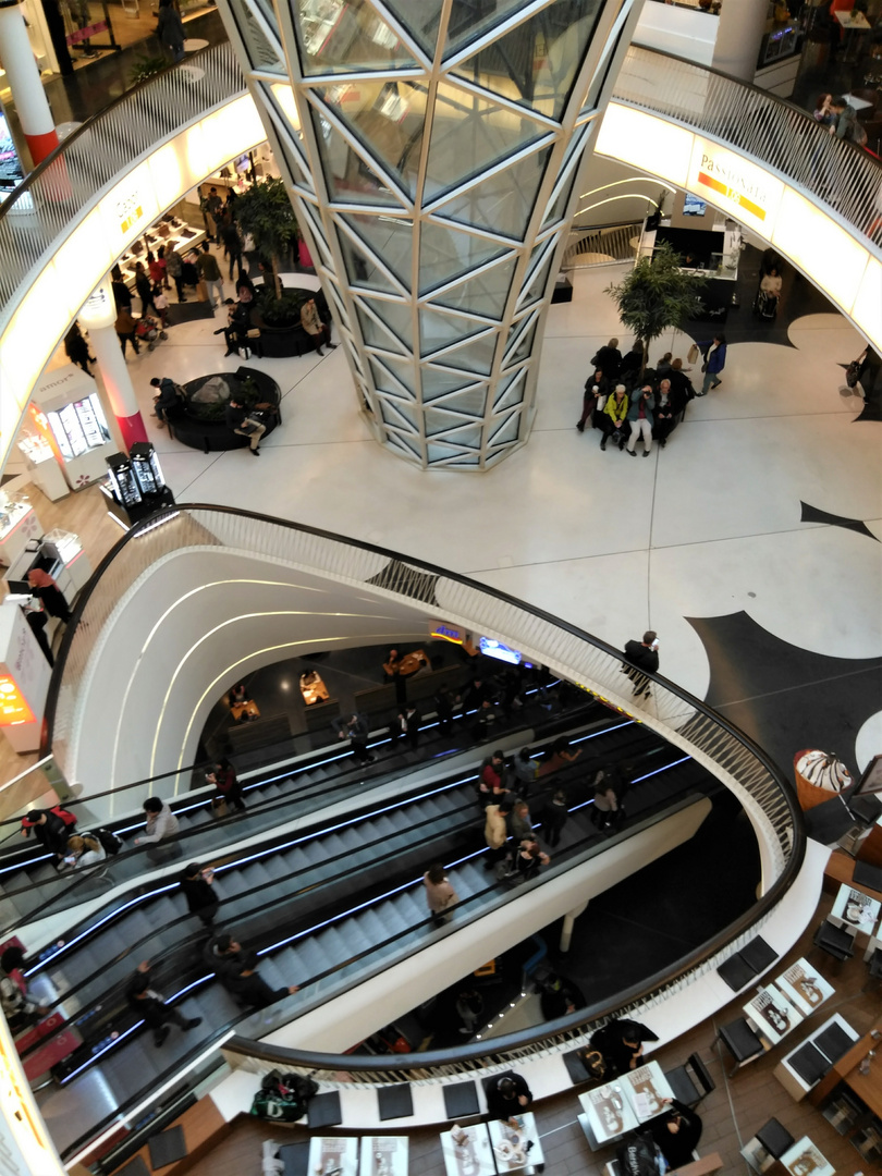 Frankfurt MyZeil (1), Architekt Massimiliano Fuksas