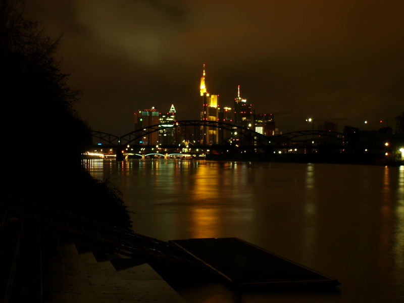 Frankfurt @ night