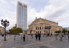 Frankfurt - Opernplatz - Alte Oper - Opernturm - 01