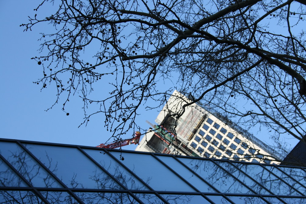 Frankfurt: Opernturm-Hochhaus