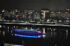 Frankfurt Partyschiff in der Silvesternacht