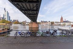 Frankfurt - Schaumainkai - Eiserner Steg - Main River - 02